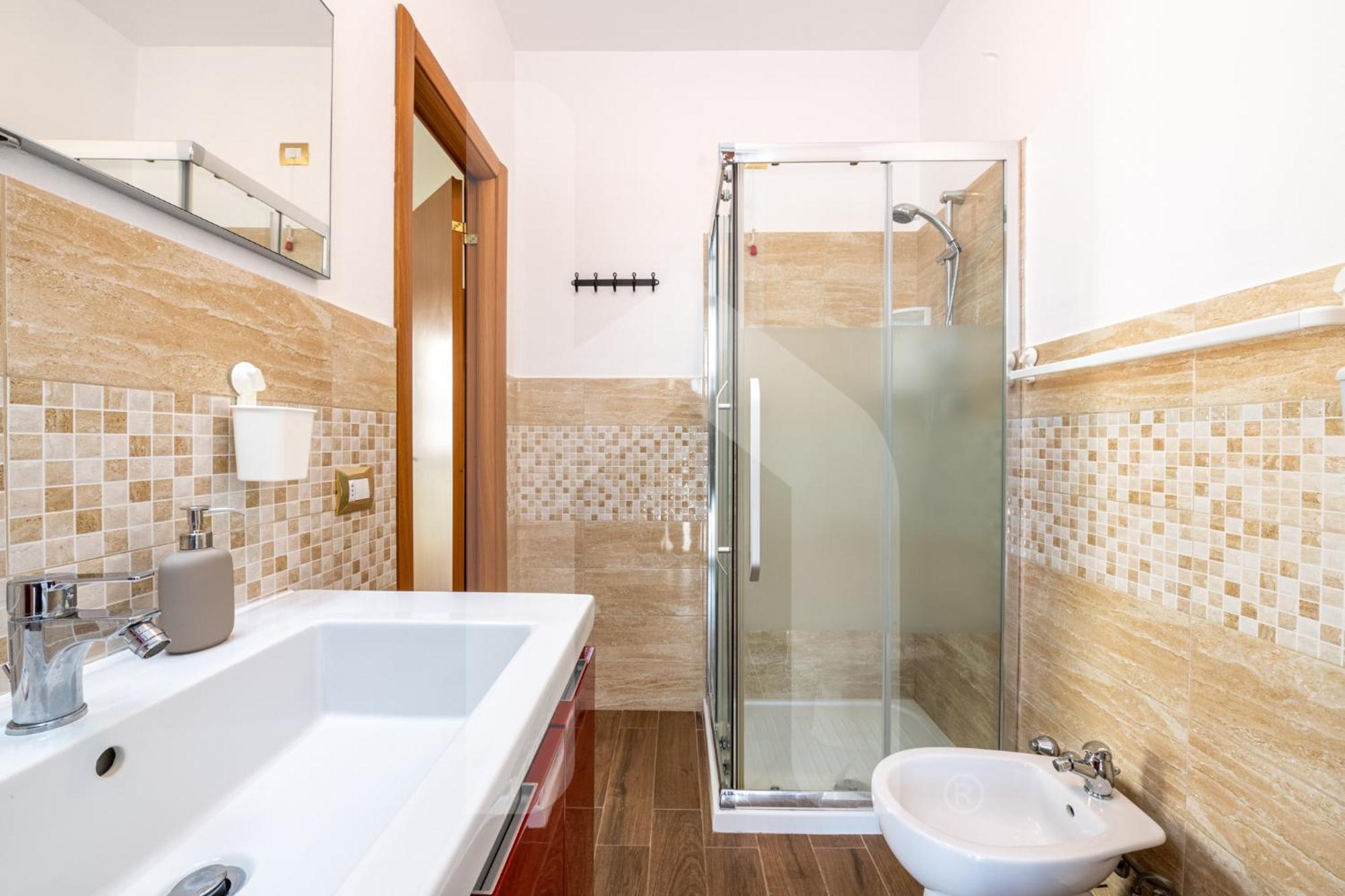 ピサ Homiday - Il Giardino --1 Min Ospedale Cisanello--Aeroporto Free Parking-- Bed & Breakfast エクステリア 写真